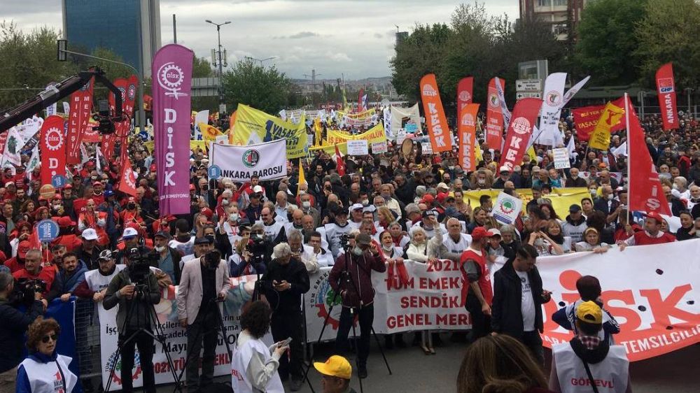 Dünya’da ve Türkiye’de 1 Mayıs