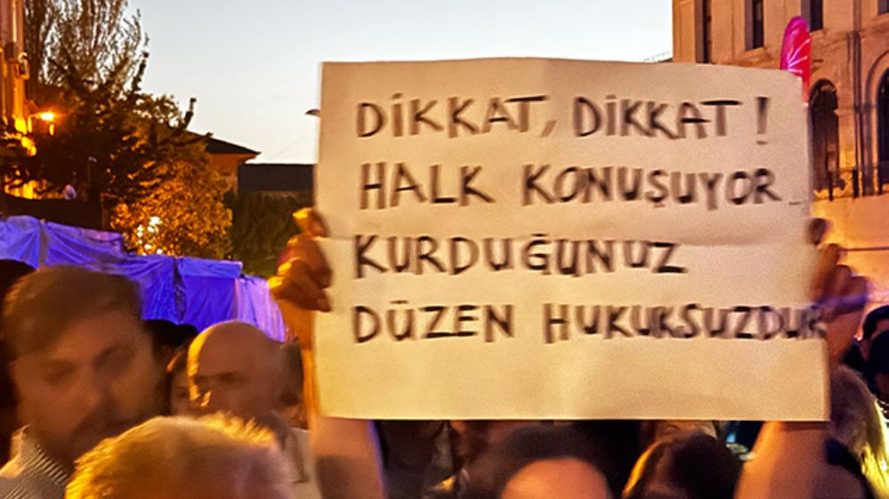 Üniversite Gençliğinden Öğrenci Manifestosu