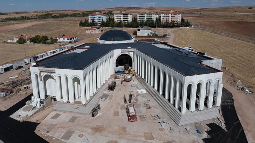 MHP "Cemevi Külliyesiyle" Kendini Aklayamaz