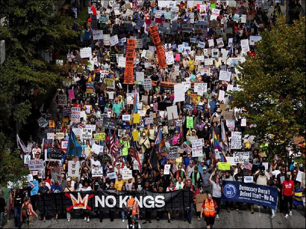 Trump Amerikan Halkı’nın Anti-Faşist Direnişiyle Karşı Karşıya