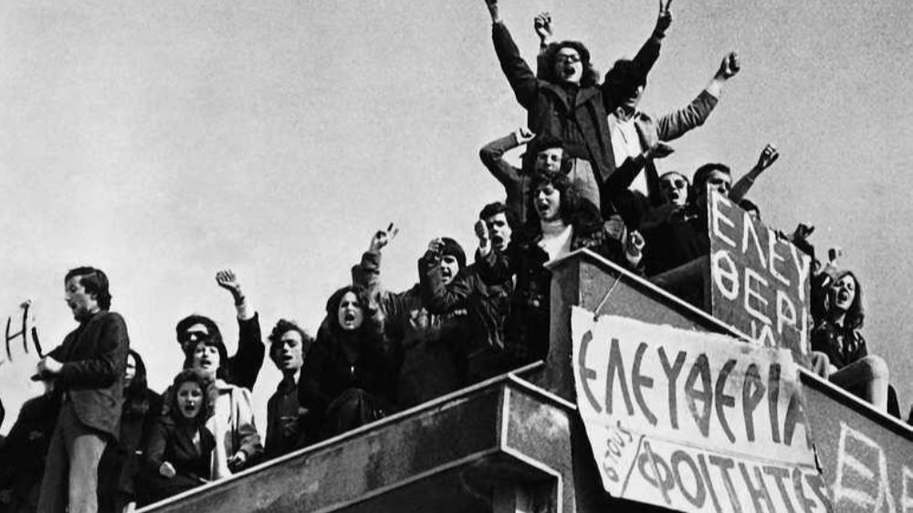  Bir. İki. Üç . Daha Fazla Politeknik Direniş