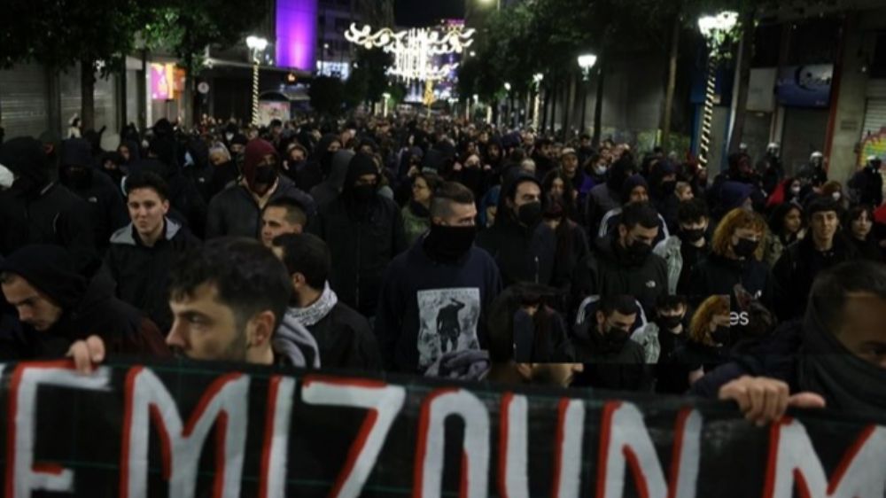 Atina Sokaklarında Adalet Çığlığı