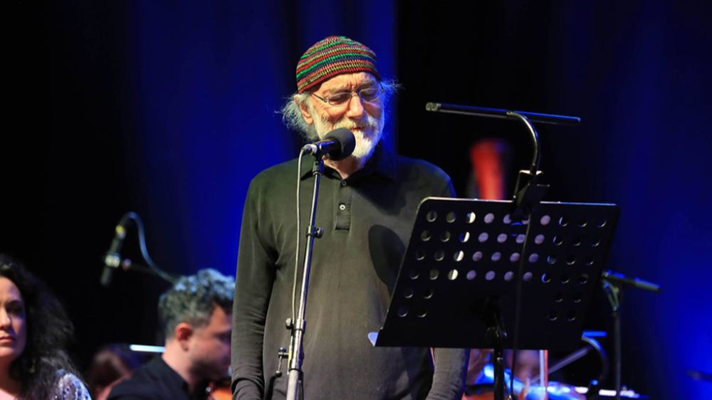  Doğduğu  Datça'da Duyulmayan Senfoni