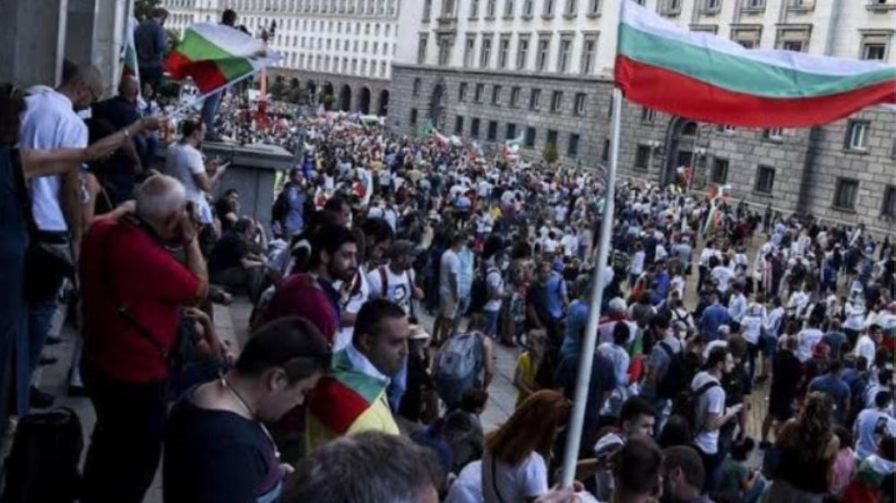     Hırsızlık, Yolsuzluk Bitsin !