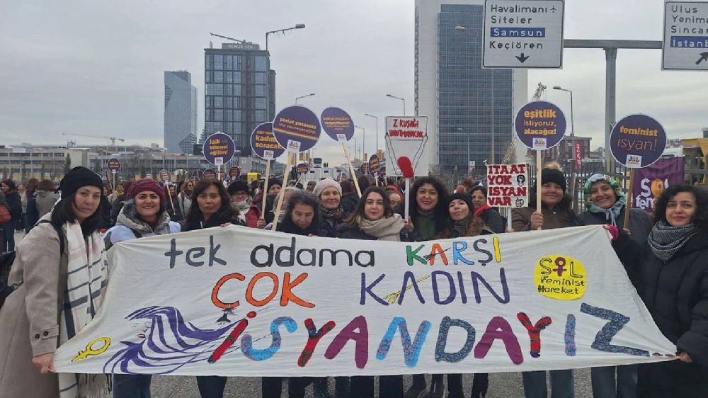 Ankara'da Kadınlar Tandoğan'da...