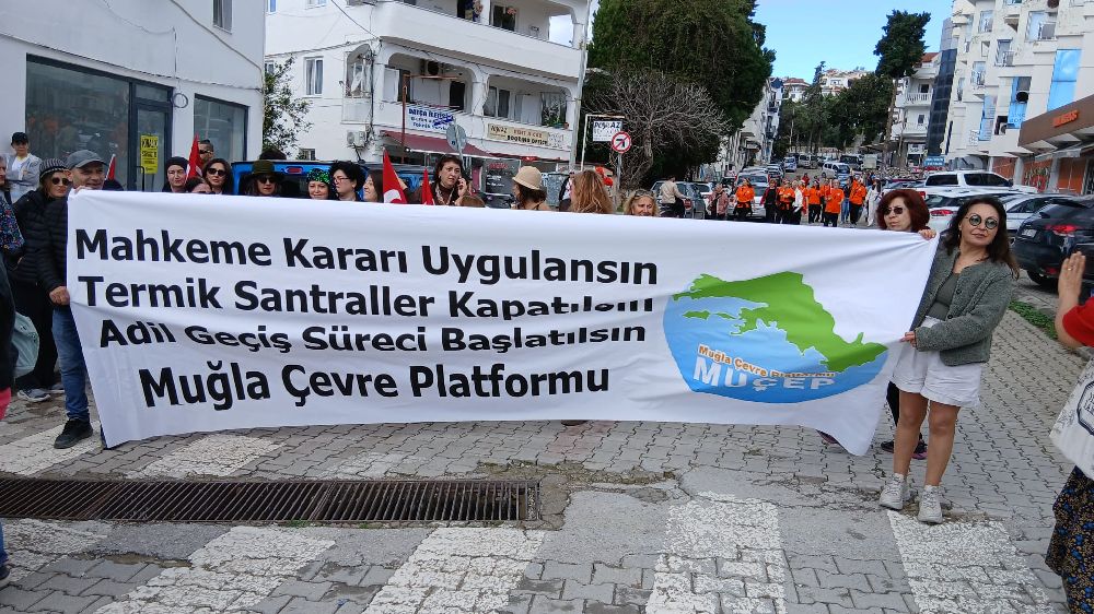Datça’nın Badem Çiçeği Kokulu Sokaklarında Festival Bir Başka