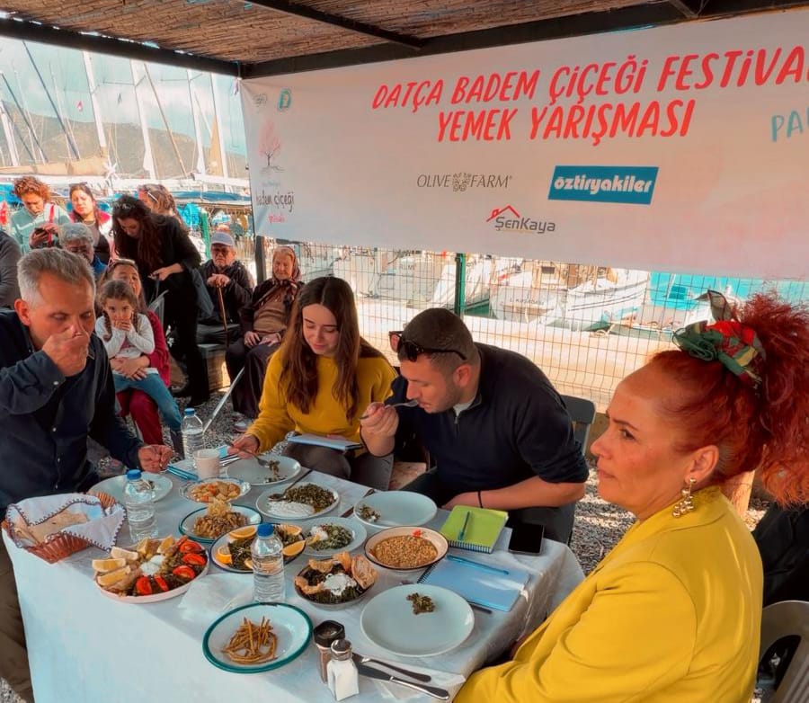 Datça’nın Badem Çiçeği Kokulu Sokaklarında Festival Bir Başka
