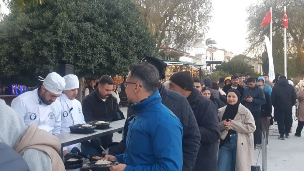 Muğla Büyükşehir Belediyesi Datça'da İftar Verdi 