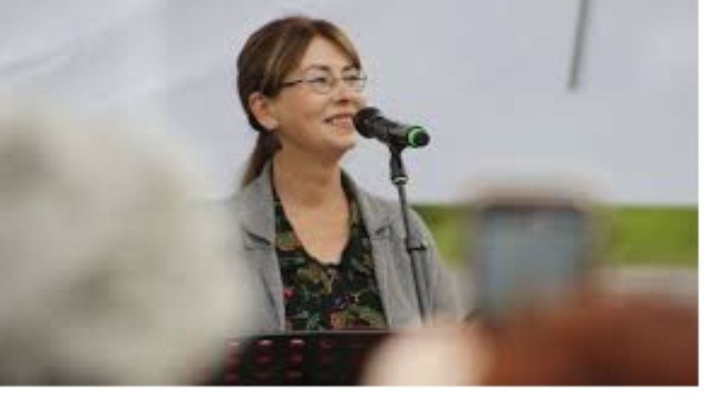 Toplumsal Gerçekçiliğin Kadife Sesi