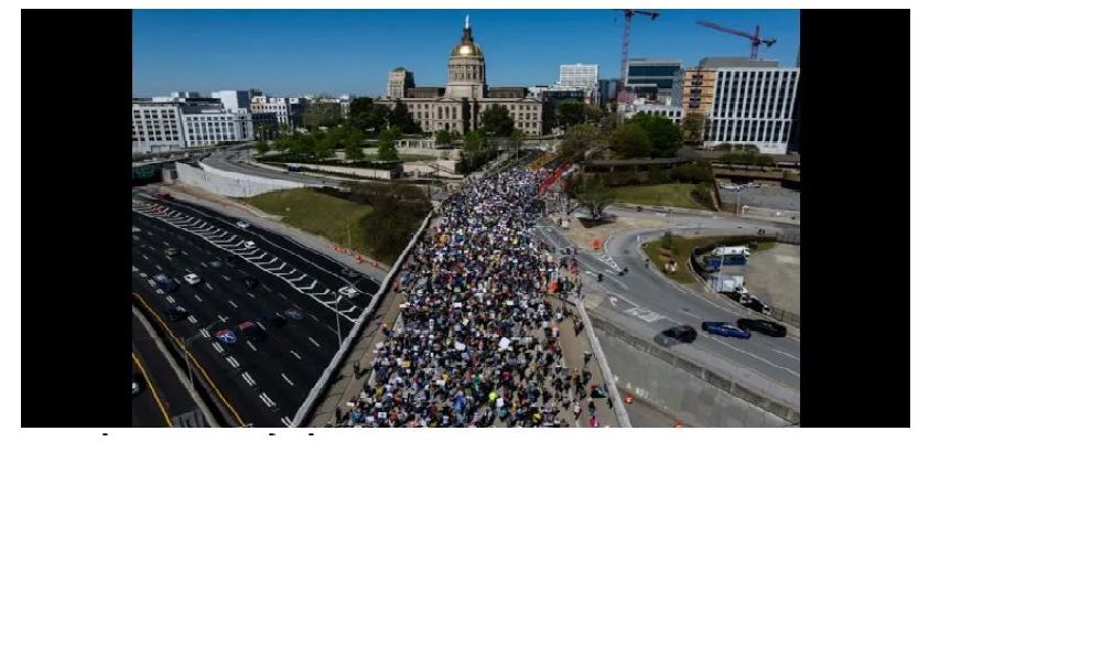   Amerikan Halkı Barış İçin Sokakta