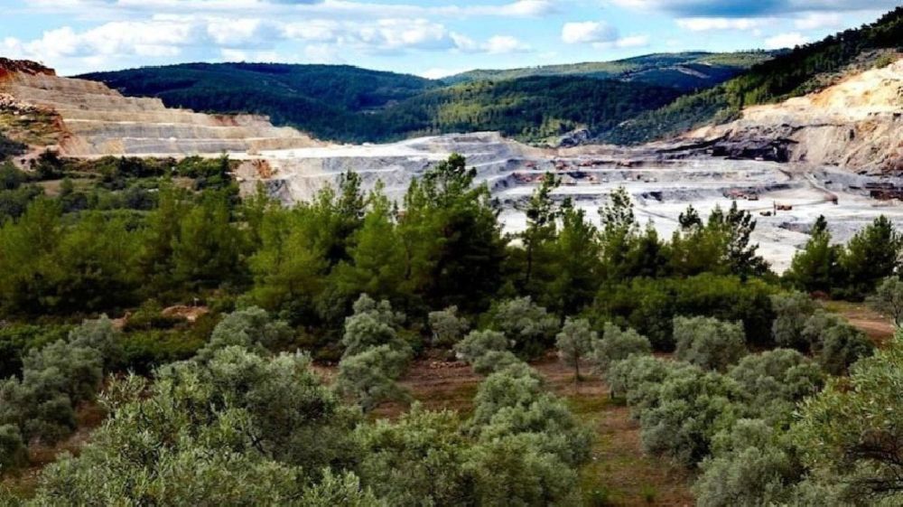 Başkası Adına Konuşmanın Haysiyetsizliği