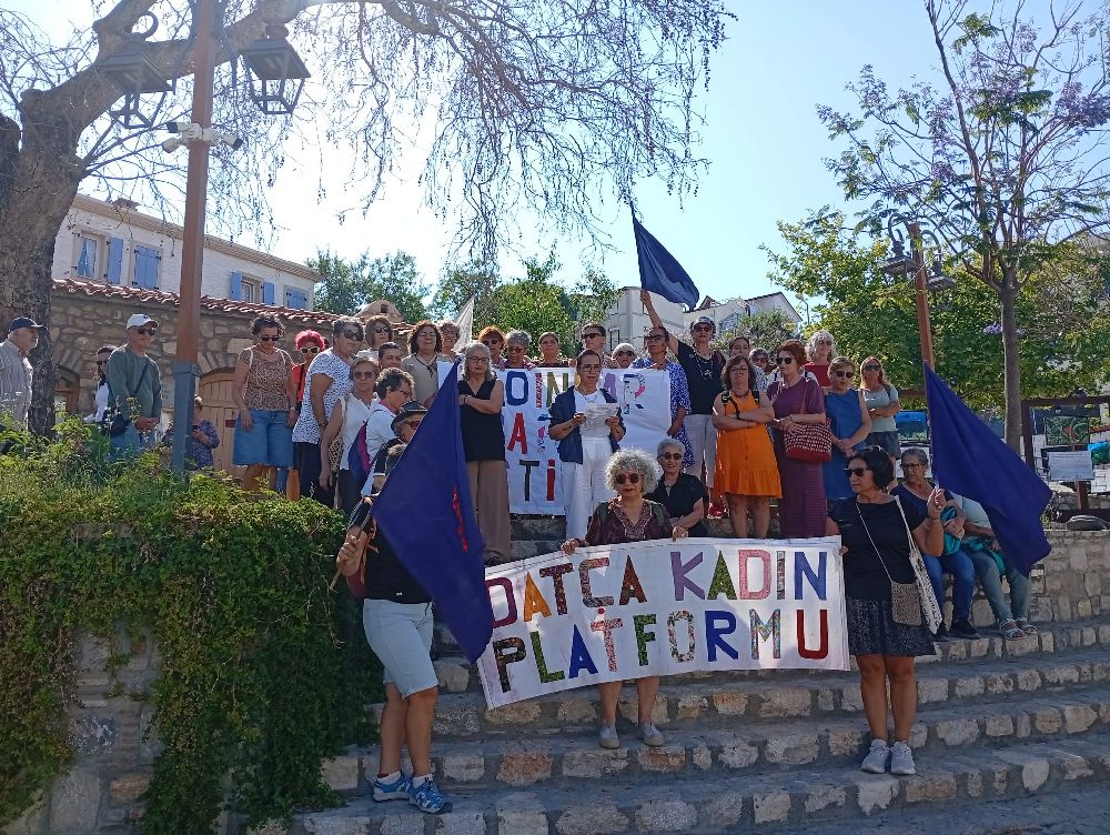 Datça Kadın Platformu “Savaş Yerine Barışı Getirmekte Kararlıyız”