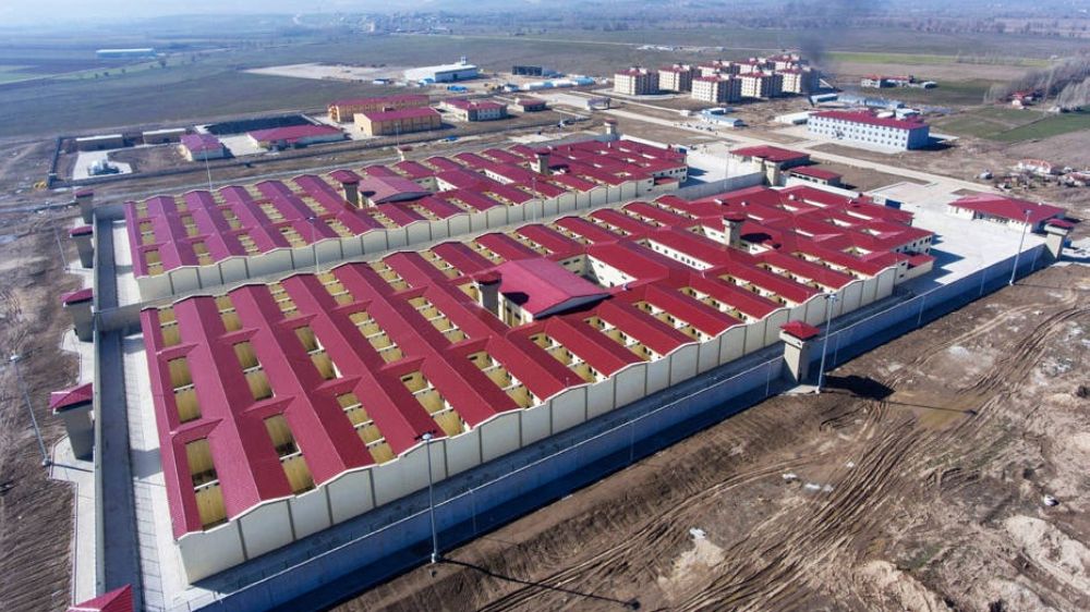 Kuyu Tipi Cezaevleri İnsanca Yaşama Hakkı İhlalidir