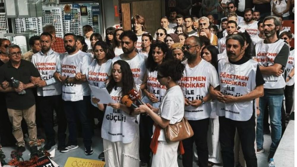 Öğretmen Direnişi, Ok Yaydan Çıktı