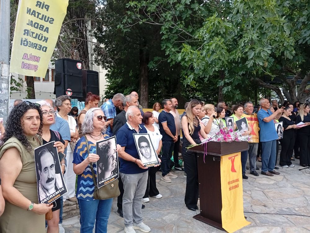 Sivas Katliamı’nda Yaşamını Yitiren 33 Can 33’üncü Yılda Muğla’da Anıldı 