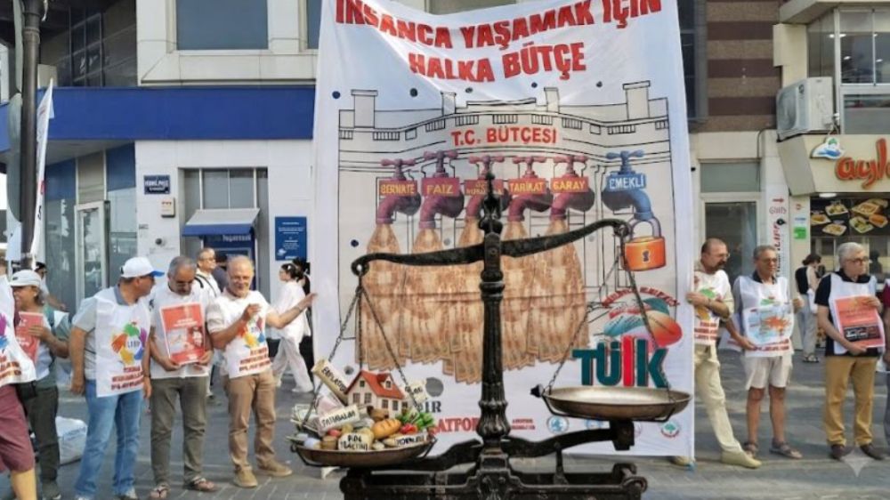 İzmir’in Meydanlarında  Ekmek ve Hürriyet Kavgası