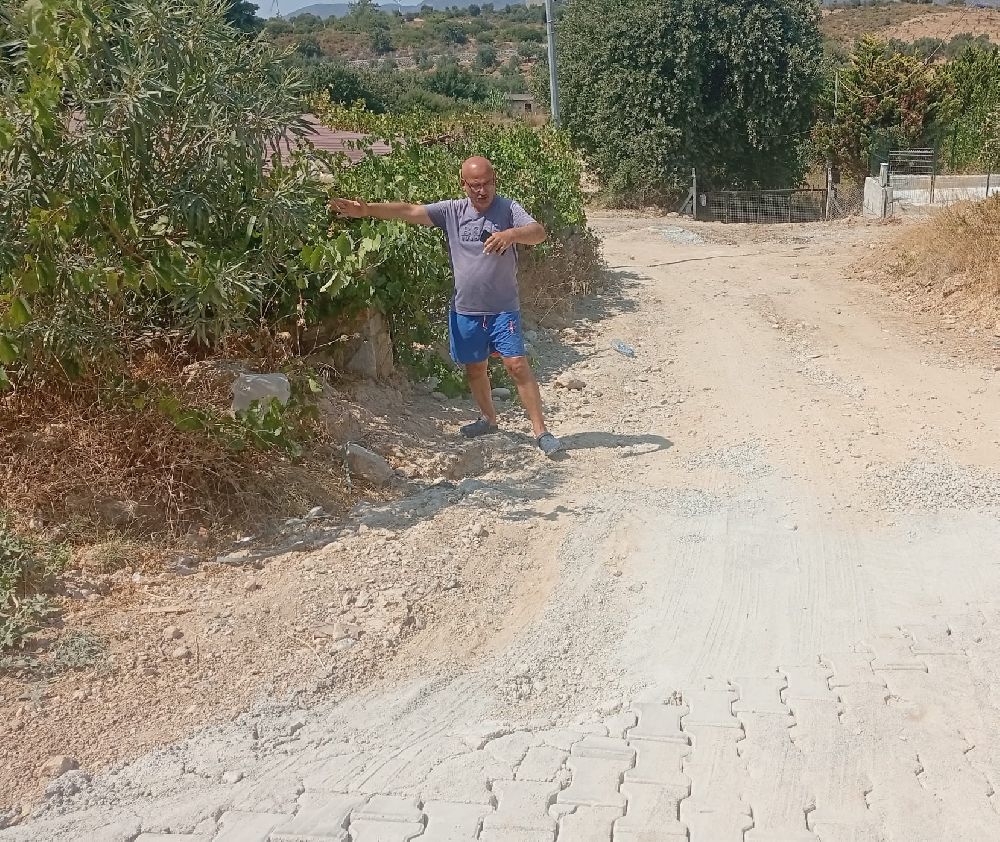 Çomarlık’ta Kilit Taşı Tepkisi “Bu Görüntü Belediyeye Yakışmıyor”