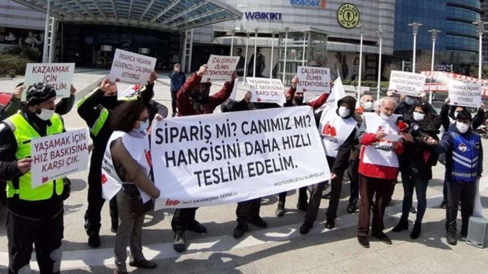  Kapitalizm ve Yabancılaşma 