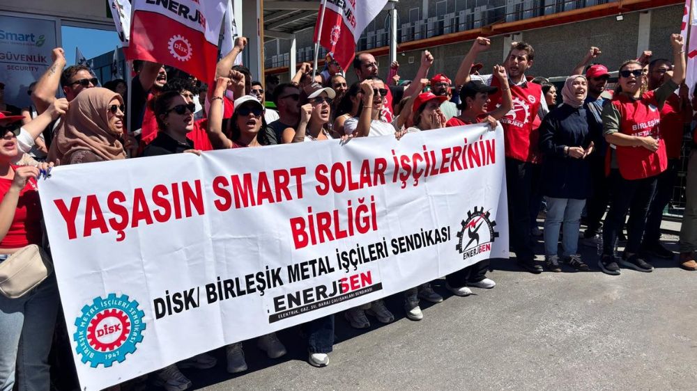 Smart Solar’da İşçiler Direniyor “Fabrikayı Terk Etmeyeceğiz”