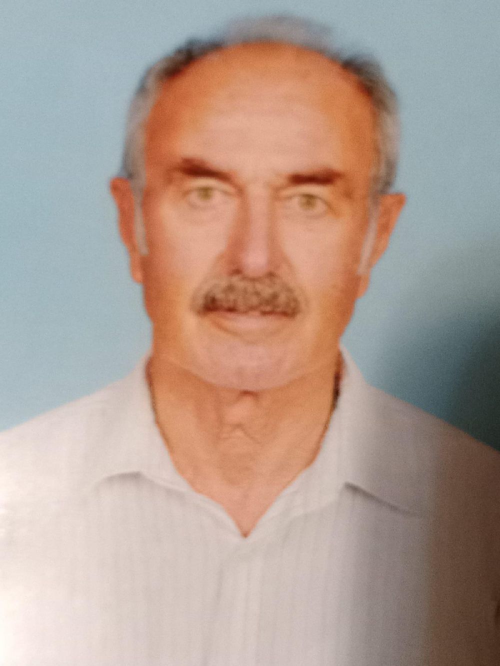 Yaka Köyünde Bir Mezar Taşı Kitabesi
