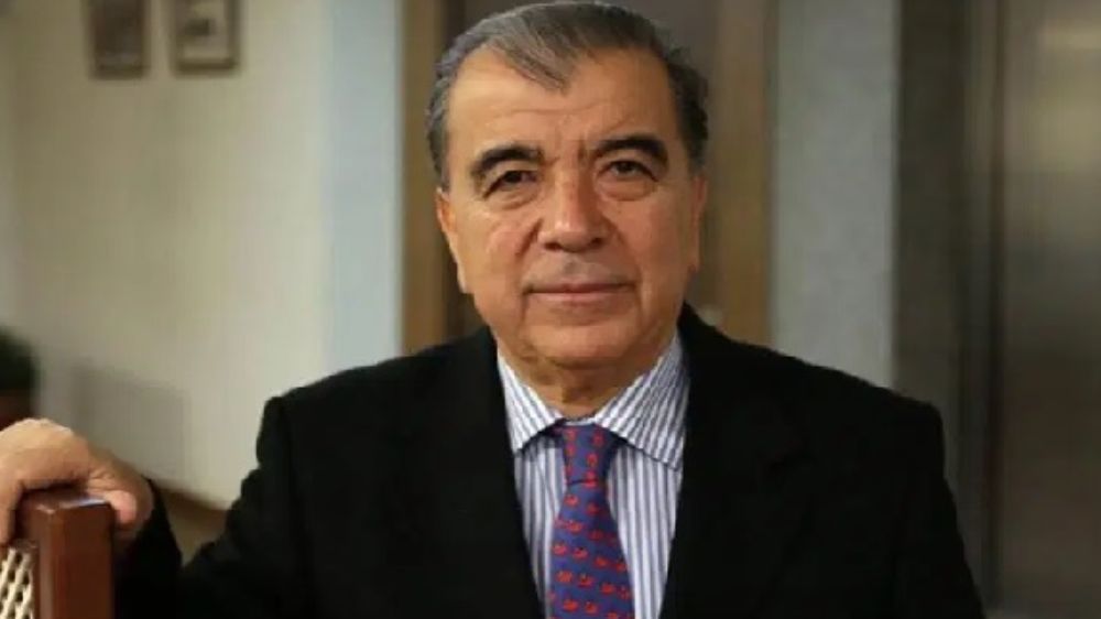  Derindeki  Karanlığın   Yüzeydeki Gölgesi